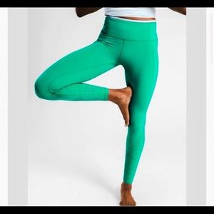 EUC Athleta Salutations Green Laser Cut Leggings